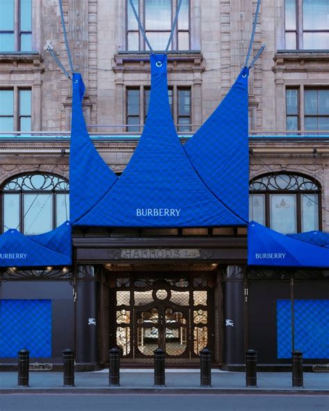 Anita Fung on LinkedIn: Burberry Turns Harrods ‘Knight Blue’ .